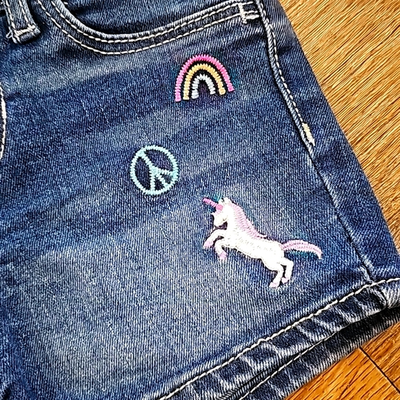 Jumping Beans toddler girls size 3T unicorn shorts - Picture 3 of 4